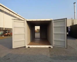 Contenedor de 3 puertas